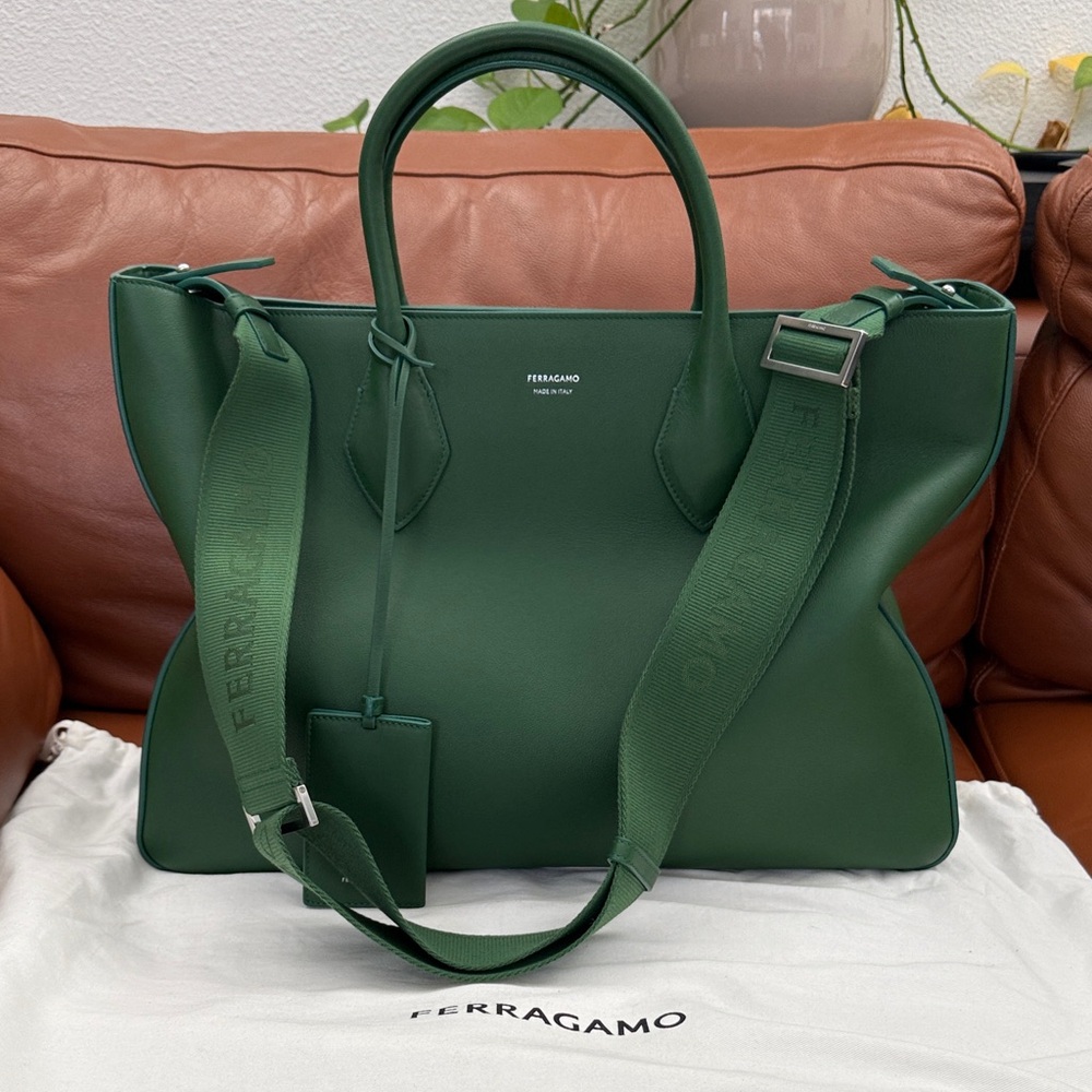 Authentic Salvatore Ferragamo Emerald Green Star-shaped Tote Bag